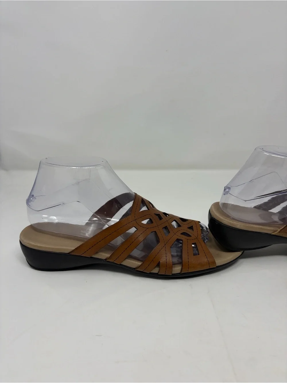 Munro Brown Cutout Slide Sandals Size 10 Excellent Condition